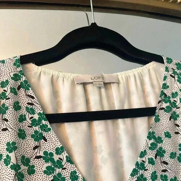 LOFT GREEN FLORAL DRESS - Picture 2 of 7